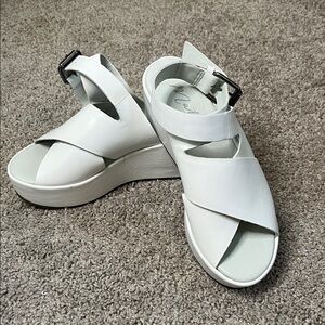 Matisse White Runaway Leather Chunky Platform Sandals Size 7